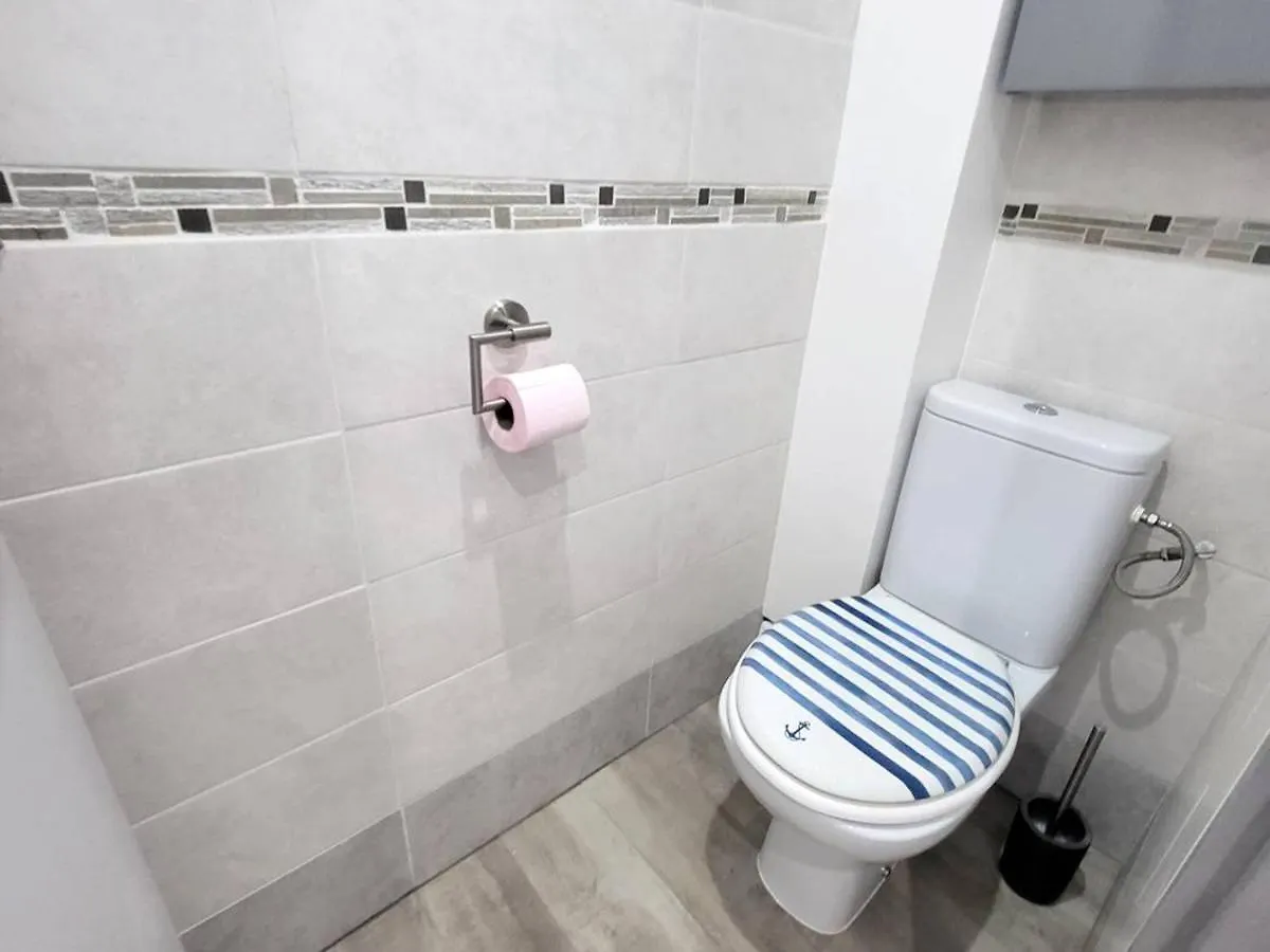 דירה סיס-פור-לה-פלאז' T2 Renove Climatise Avec Jardin, Proche Plage, Parking Securise - Fr-1-316-174 צרפת