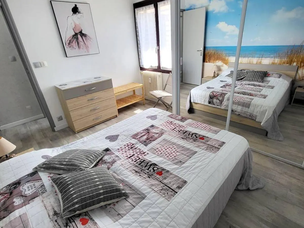 סיס-פור-לה-פלאז' T2 Renove Climatise Avec Jardin, Proche Plage, Parking Securise - Fr-1-316-174 דירה