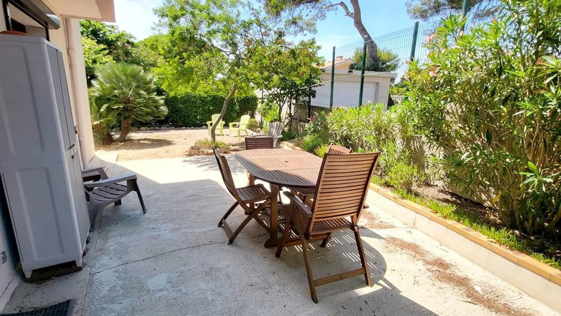 T2 Renove Climatise Avec Jardin, Proche Plage, Parking Securise - Fr-1-316-174 식스포즈레스플라지스